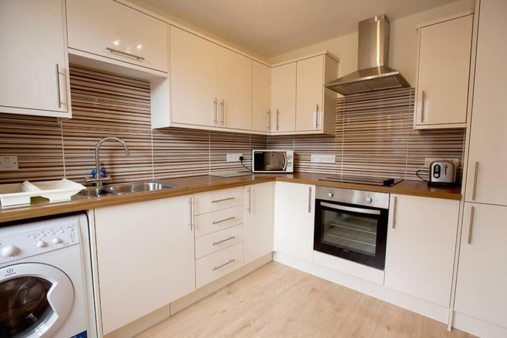 City Centre Executive 2 Bed Apartment With Wifi & Parking Aberdeen Eksteriør bilde